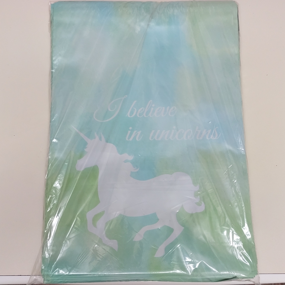 100 Pack of 10" x12.5" polymailers - I believe in unicorns